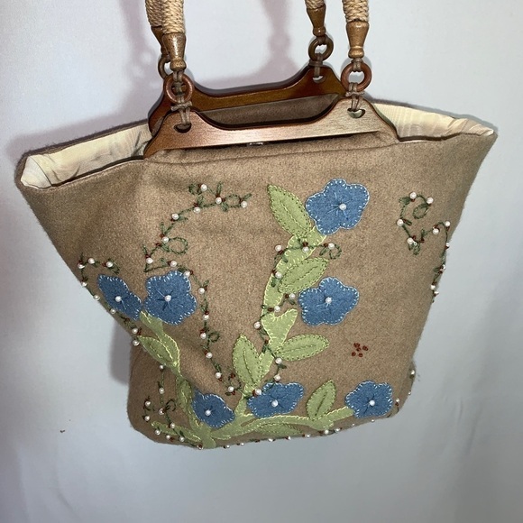 VINTAGE Handmade Wool Top Handle Tote Handbag Embroidered Detail - Picture 4 of 10